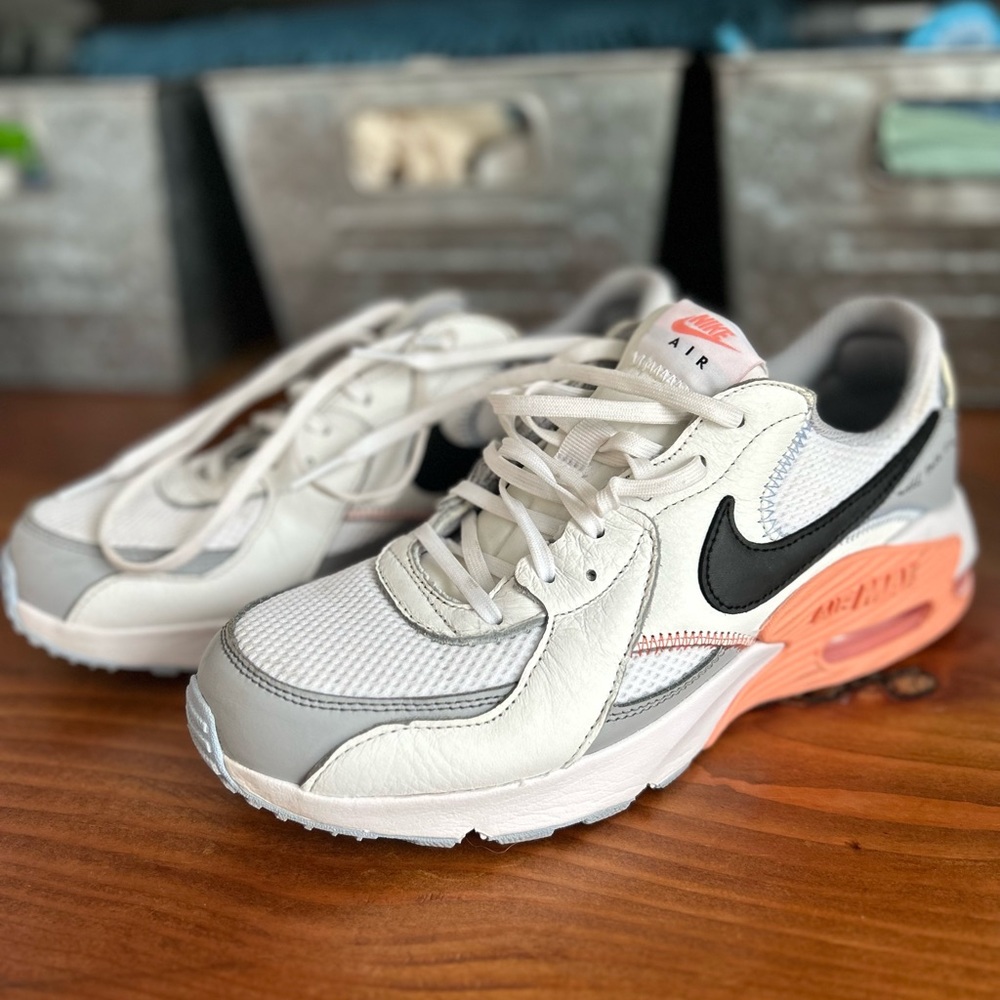 Women’s Nike Air Max